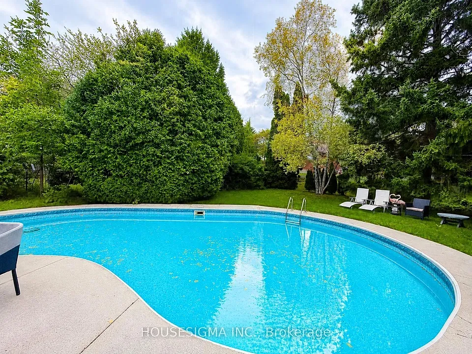 335 Lees Ln