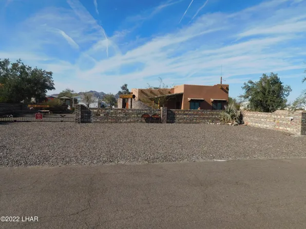 700 N Olinger Ave, Quartzsite, AZ 85346