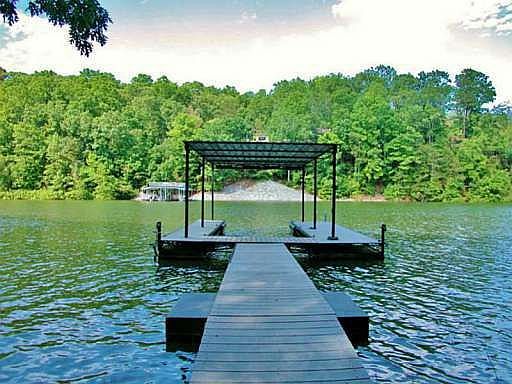 2nd image of 248 Lake Cir