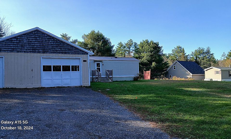2nd image of 644 Ridge Rd