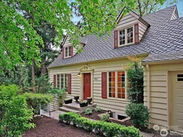 10607 NE 110th Street, Kirkland, WA 98033