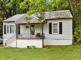 1166 Lockland Ave, Winston Salem, NC 27103