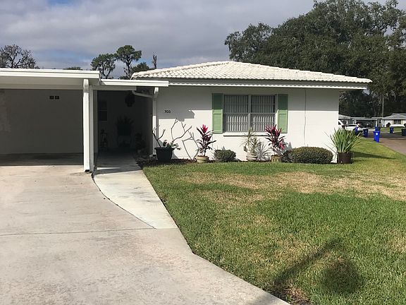 3rd image of 703 Barber Cir