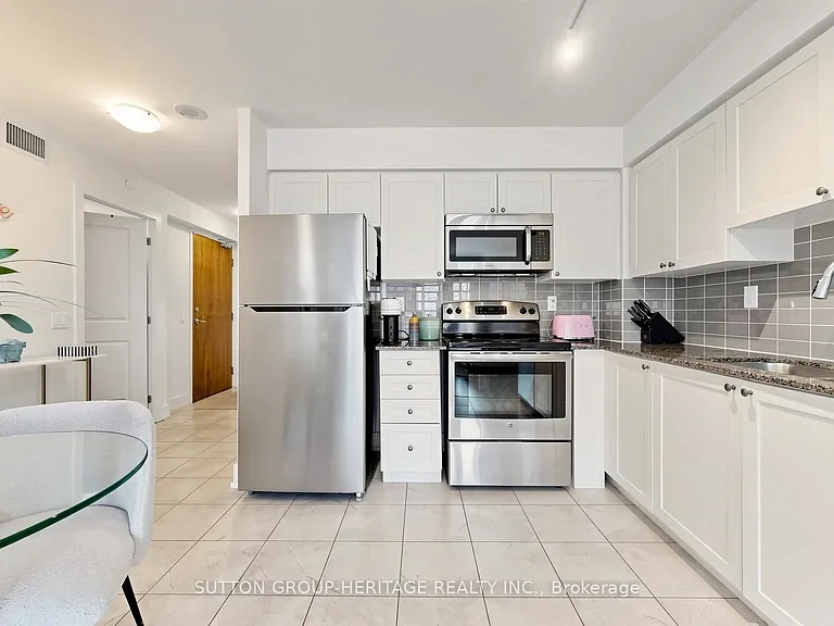 1215 Bayly St #506 — Photo 13