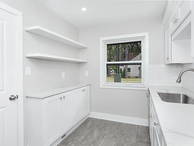 1 820/822 E 5th St #1 — Photo 26