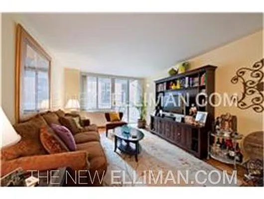 Rented by Douglas Elliman | media 3