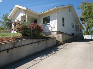 819 SE 3rd St, Pendleton, OR 97801