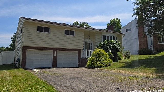 2nd image of 1509 Drexel Dr
