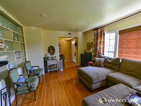 4th image of 1739 Elevado Ave