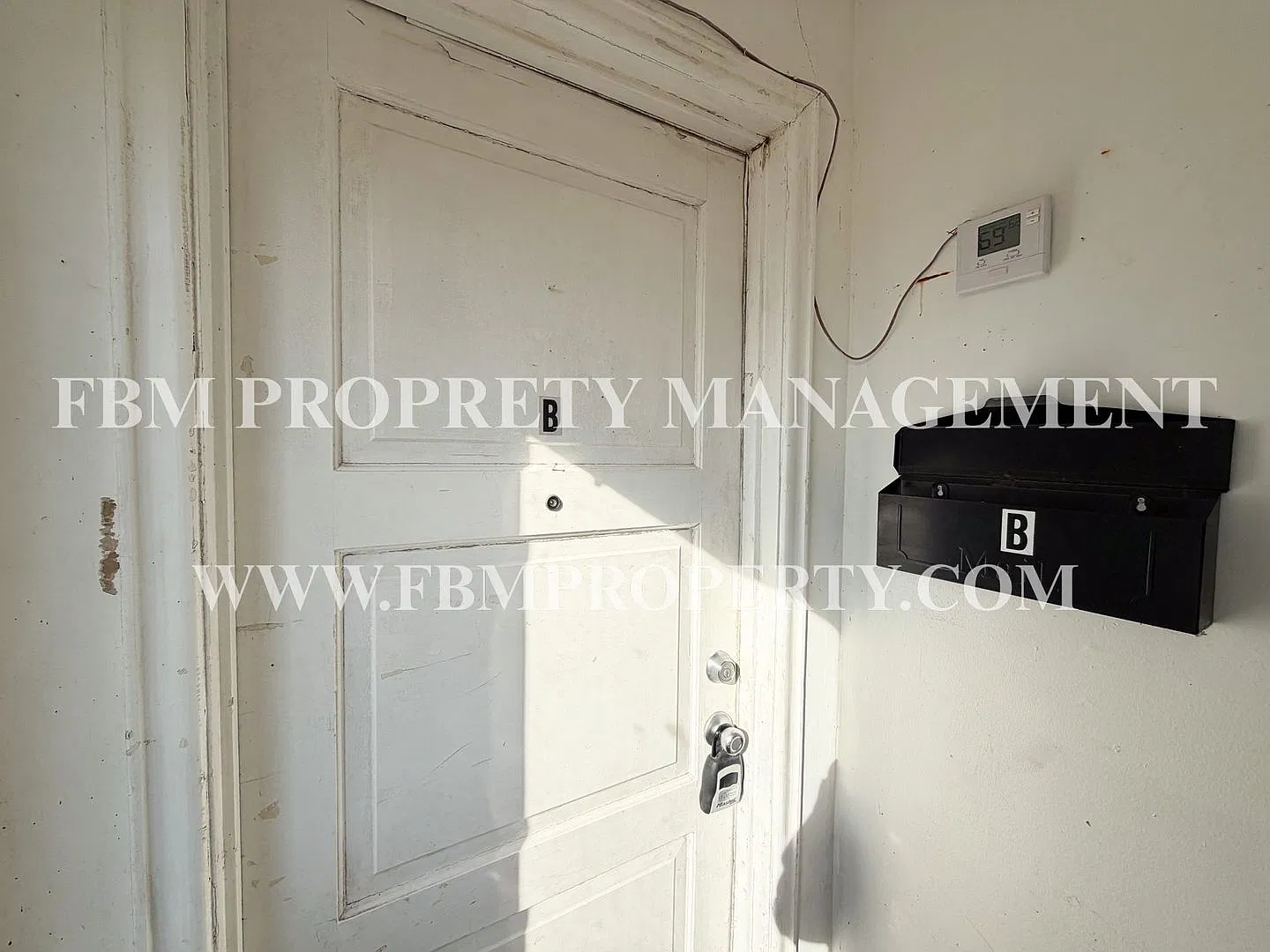 2200 Country Club, Unit B - 1 Bed, 1 Bath Efficiency Unit in Ennis, Texas! — Photo 3