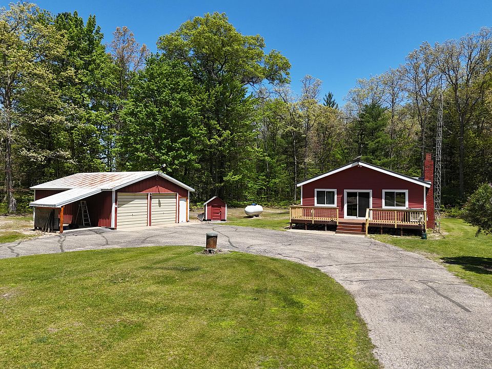 1st image of 663 Seaman Rd