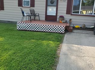 104 N Marr Dr, Warrensburg, MO 64093