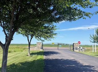 48002 Trading Post Rd, Sioux Falls, SD 57108