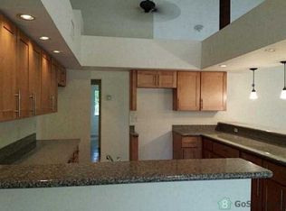 7498 NW 49th Pl, Lauderhill, FL 33319
