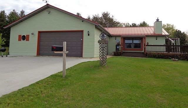 1st image of 9958 Oakdale Dr