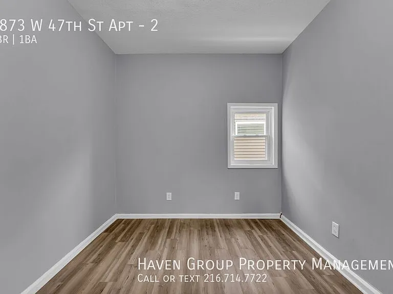 1873 W 47th St #2 — Photo 9