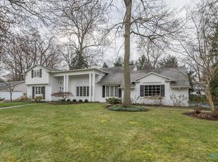 3445 Shakespeare Ln, Toledo, OH 43615