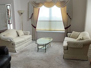 38462 Lynwood Ct, Farmington Hills, MI 48331