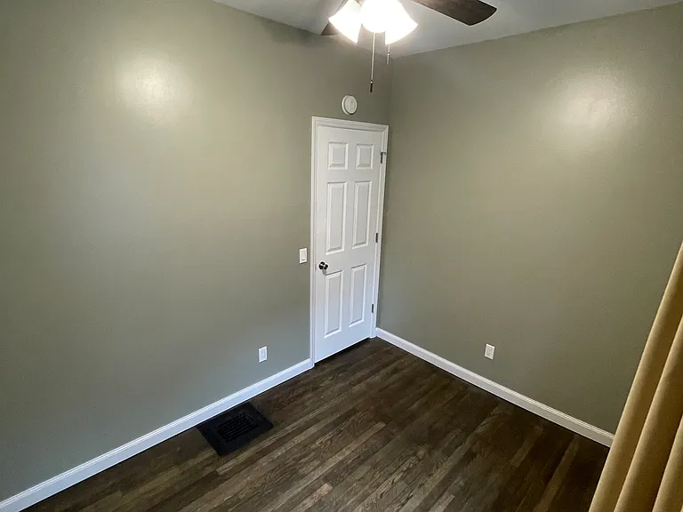 53 Mitchell Ave #1 — Photo 16