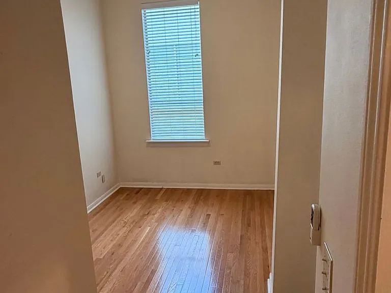330 Julia St #225 — Photo 9