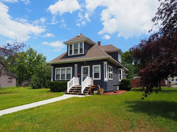 408 Park St S, Fairfax, MN 55332
