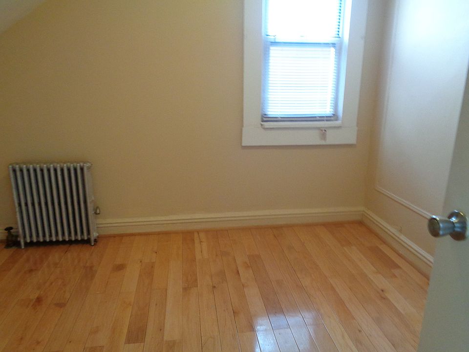 1st image of 2354 36th St