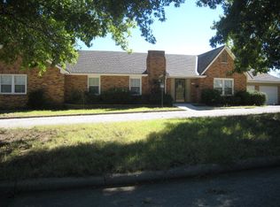 1108 Bluff View Dr, Wewoka, OK 74884