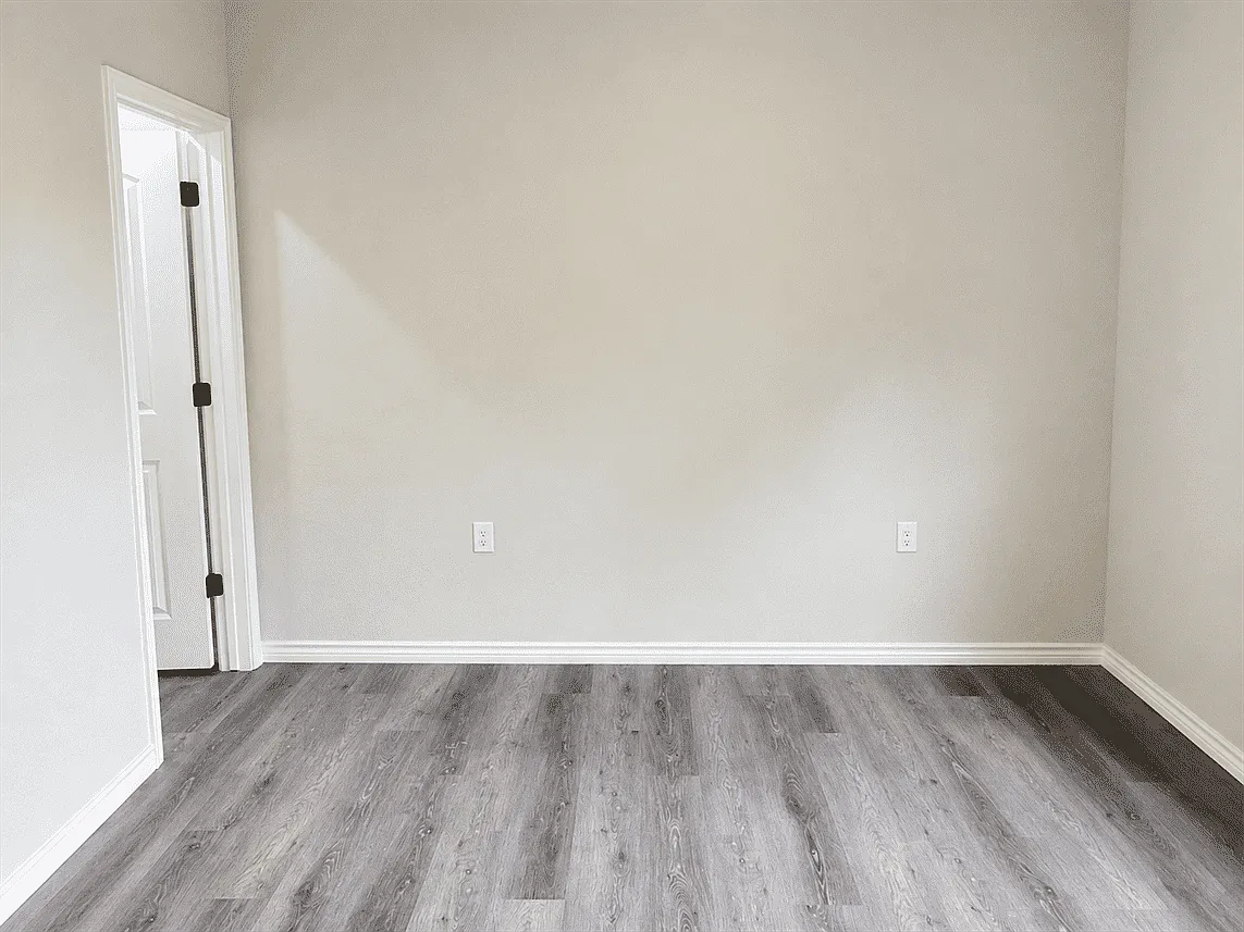 3 bed, 1115 sqft, $1,295 — Photo 4