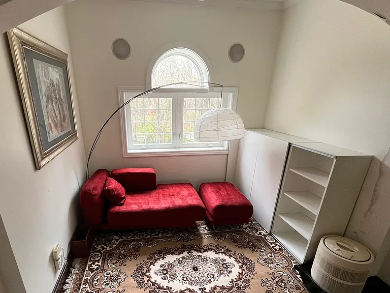 5951 Som Center Rd — Photo 56