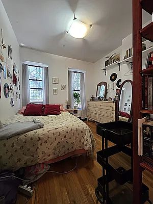 5th image of 270 Linden St #2AA