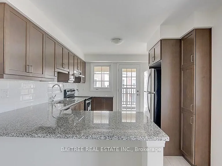 76 Casely Ave — Photo 12
