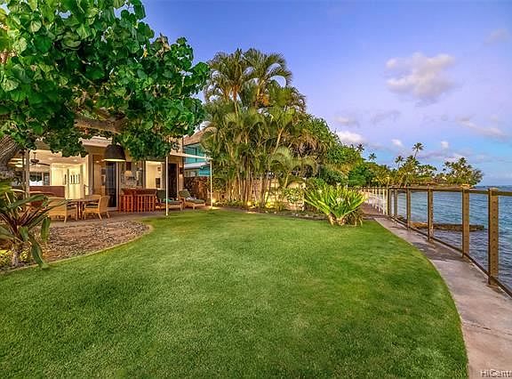 3rd image of 2801A Coconut Ave #Ag