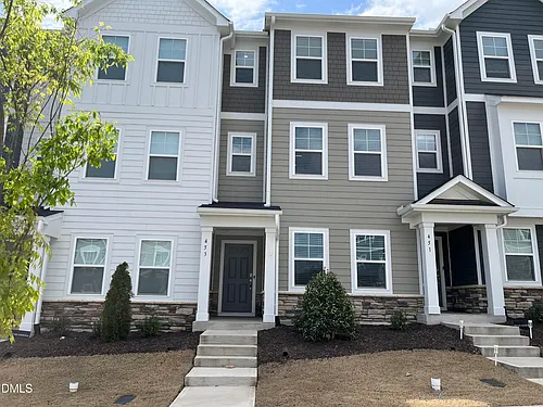 453 Carolina Springs Blvd Photo 1