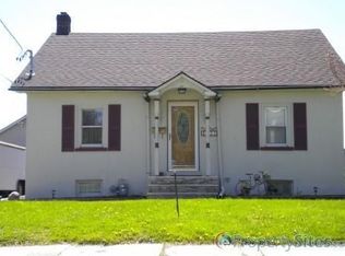 322 E Main St, Bath, PA 18014
