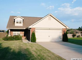 398 Bell Cir, Huntsville, AL 35811