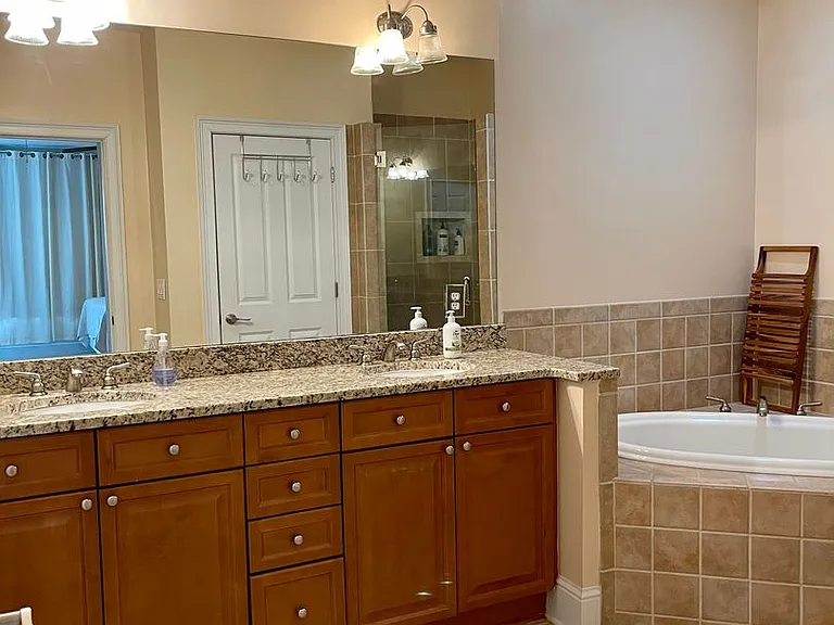 3779 Ashford Creek Ave — Photo 11