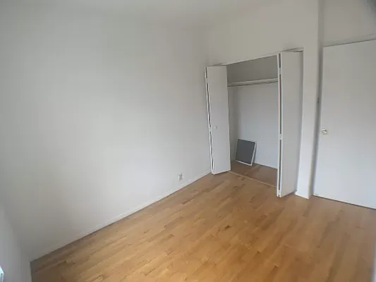 Rented by Compass | media 13