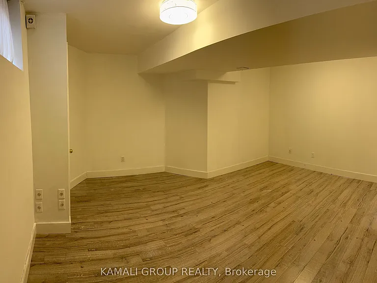 116 Newton Dr #BASEMENT — Photo 7