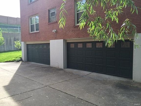 2nd image of 814 Francis Pl #2N