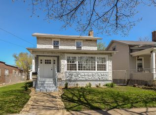 784 E Galena Blvd, Aurora, IL 60505