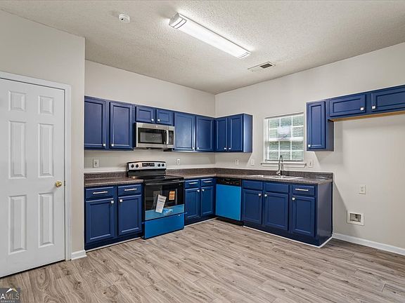 5th image of 7322 Bridlewood Ct