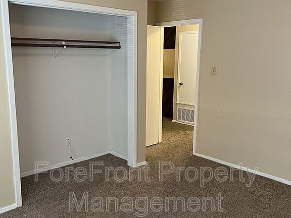 2nd image of 105 Smith Ln APT J