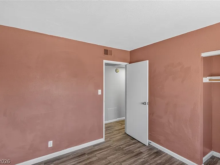 6417 Placer Dr — Photo 12