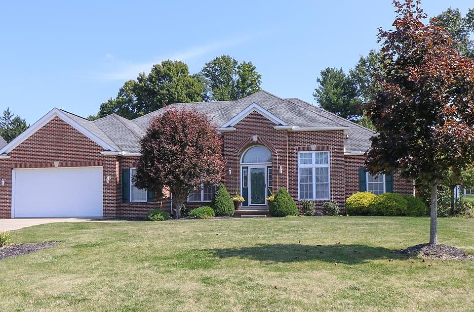 1st image of 726 Larry Ct