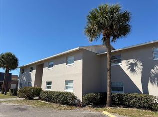 5885 Dahlia Dr #9, Orlando, FL 32807