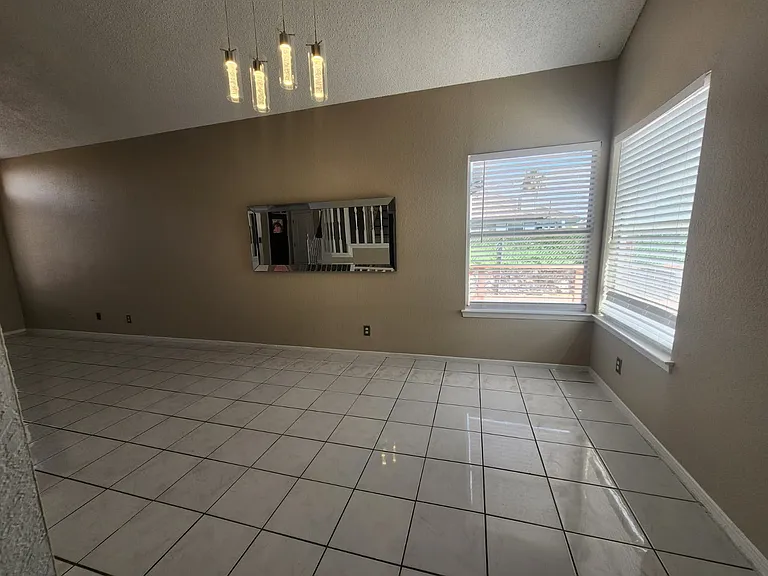 5608 Saplinas Rd — Photo 9