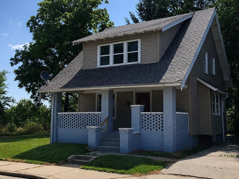 1st image of 3402 N Detroit Ave