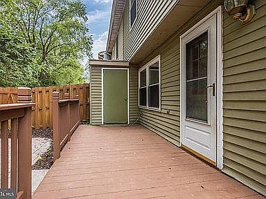 5th image of 6415 Grafton Garth Ct