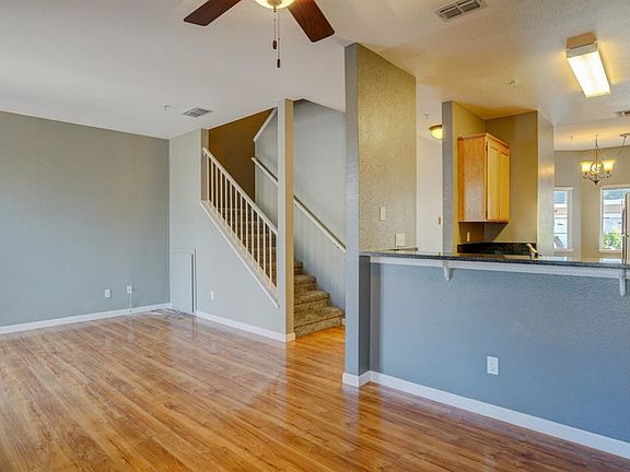 5th image of 115 Sheffield Lane UNIT 25