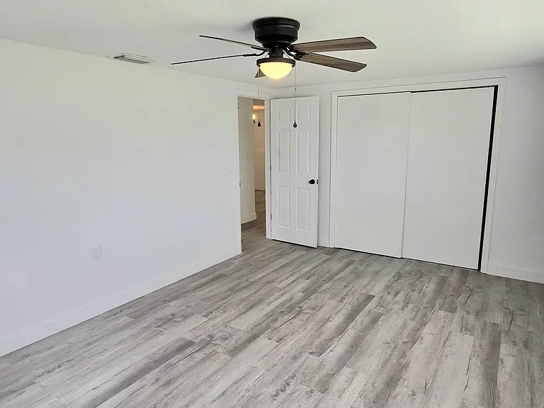 5347 Mosaic Dr — Photo 14